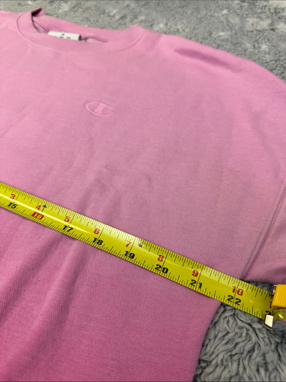 Champion Authentic Athletic Wear Pink Ombre Crewneck Sweater Medium Casual - Picture 7 of 8